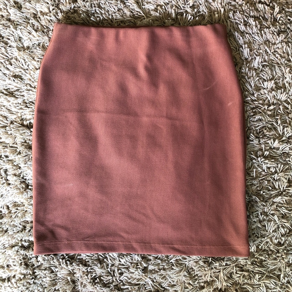 nude mini skirt